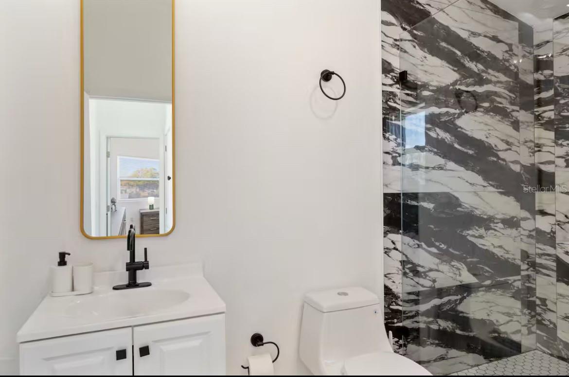 TAFT TOWN - Residential