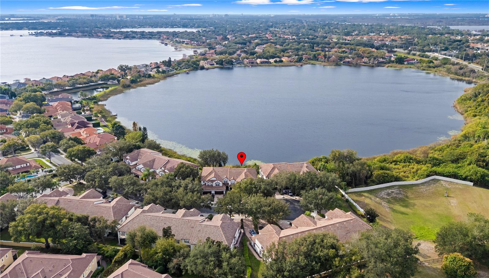 VIZCAYA TWNHMS 46/140 - Residential