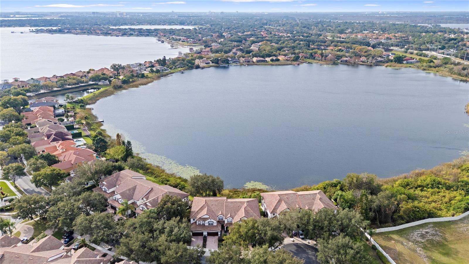 VIZCAYA TWNHMS 46/140 - Residential