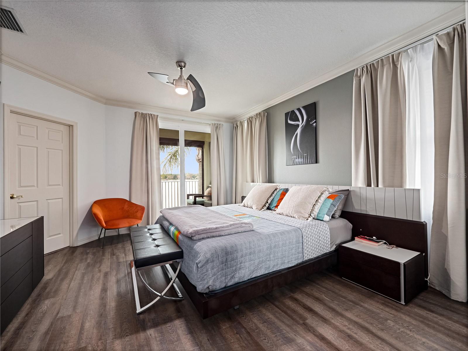 VIZCAYA TWNHMS 46/140 - Residential