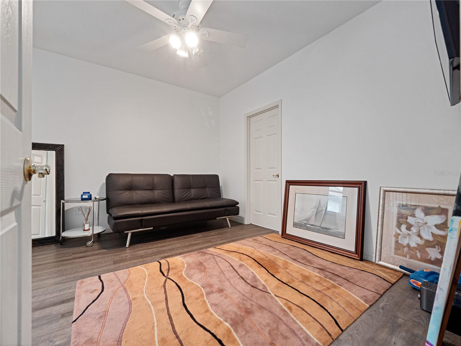 VIZCAYA TWNHMS 46/140 - Residential