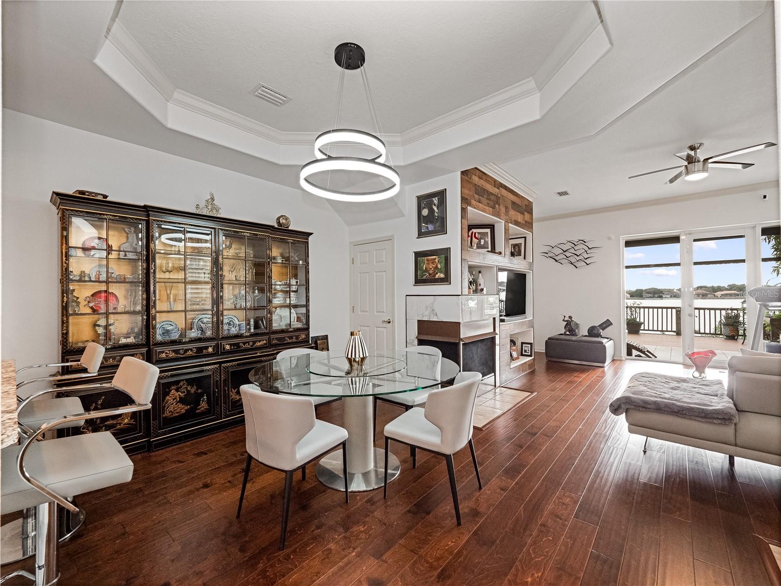 VIZCAYA TWNHMS 46/140 - Residential