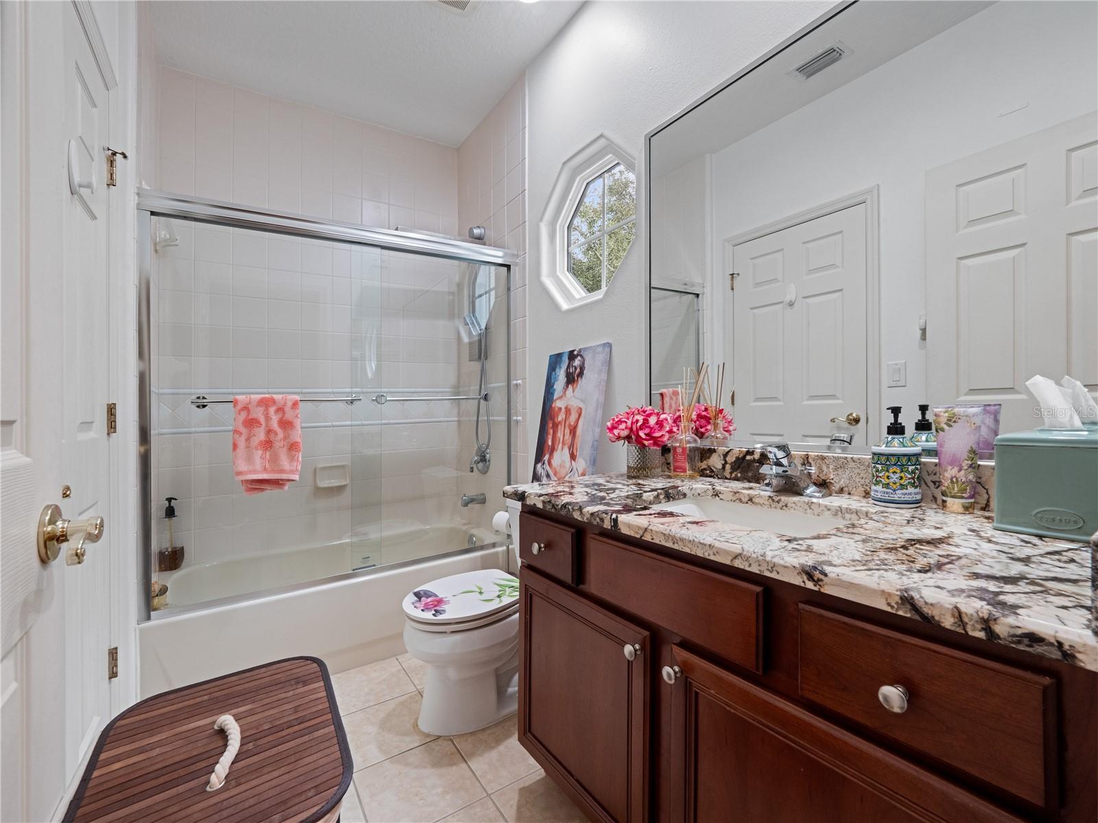 VIZCAYA TWNHMS 46/140 - Residential