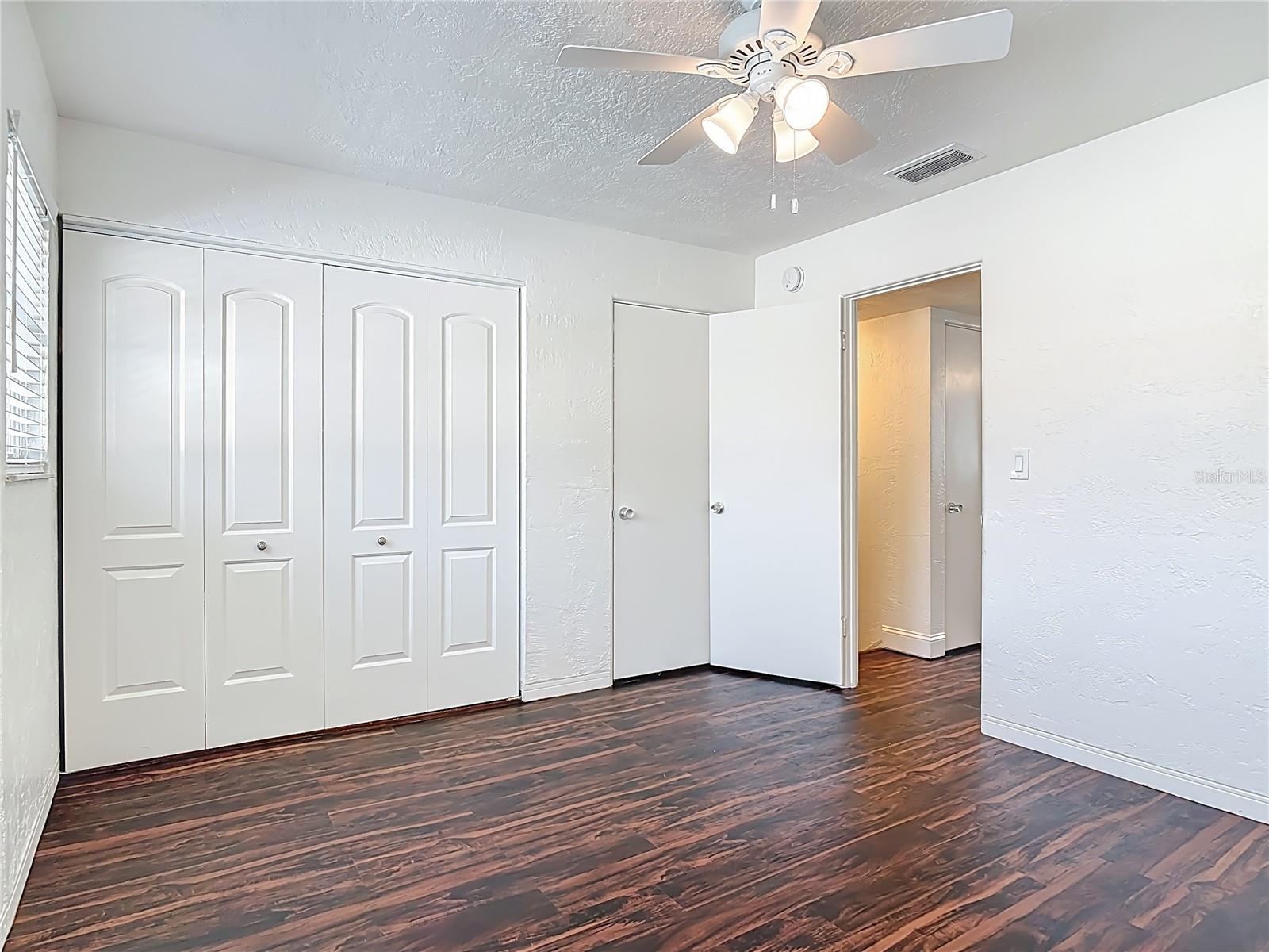 INTERCOASTAL TWNHMS - Residential