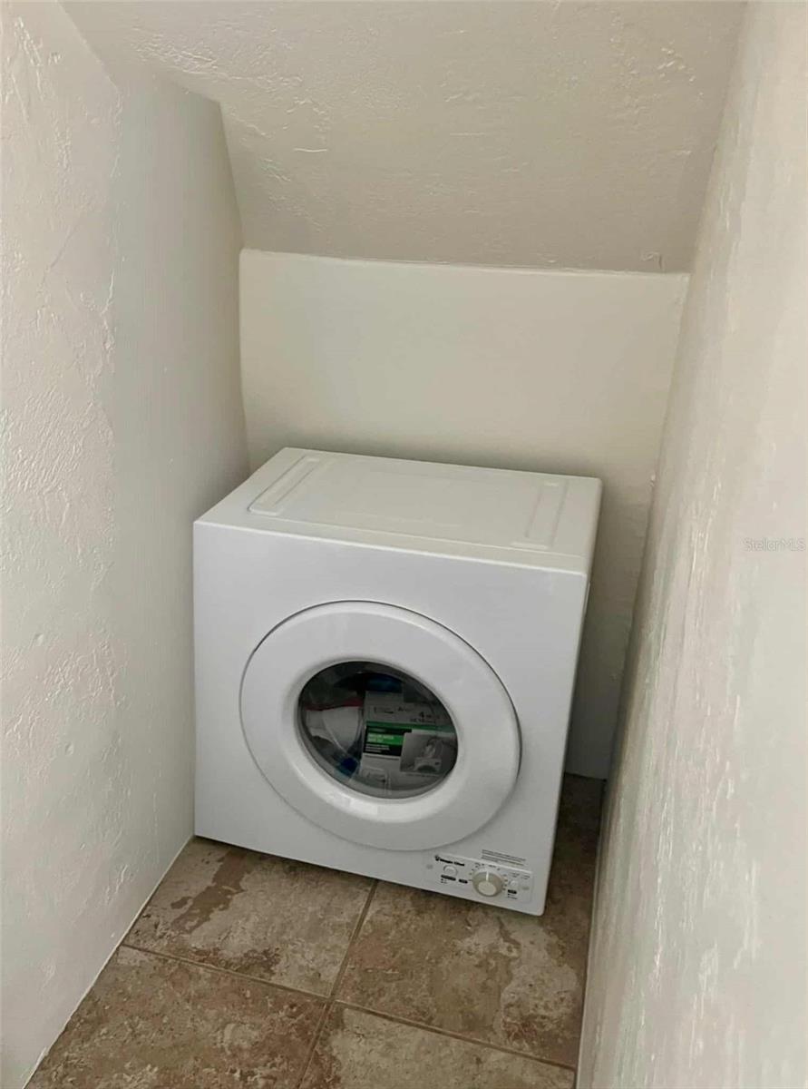 INTERCOASTAL TWNHMS - Residential