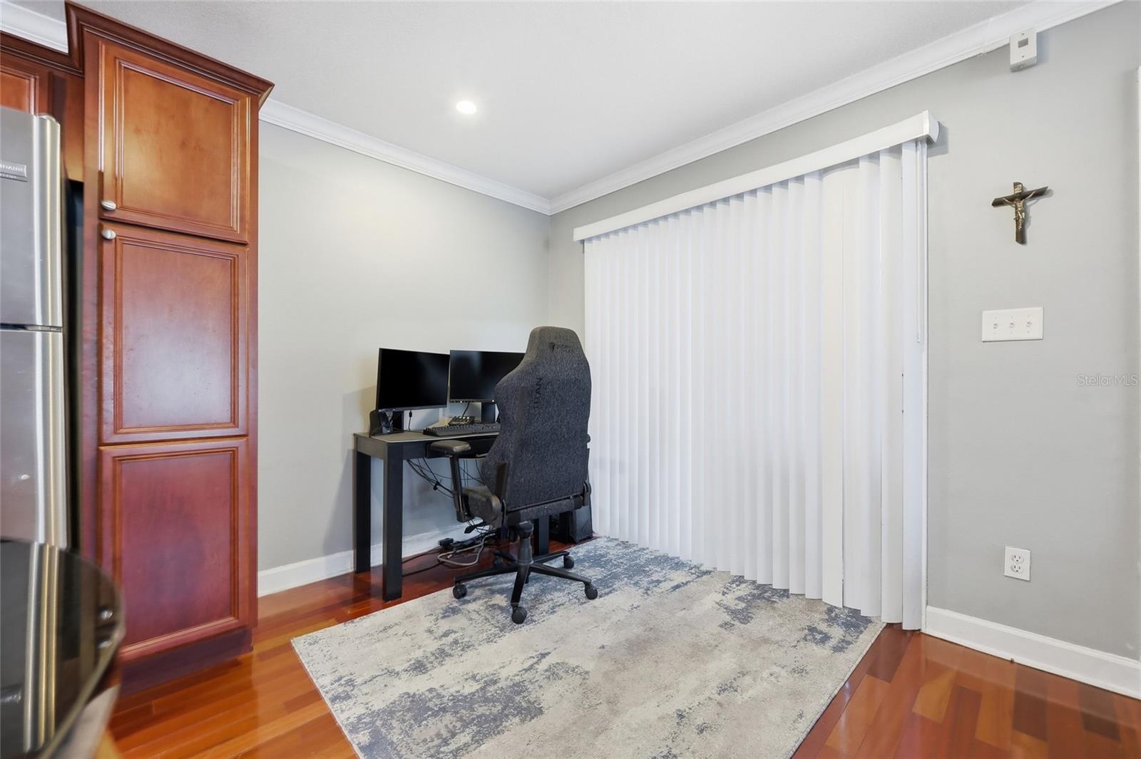 SIENNA PLACE CONDO - Residential