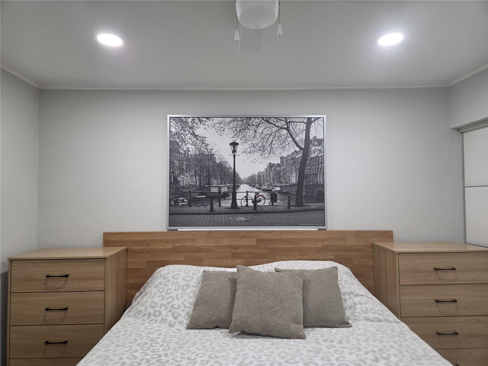 OAK SHADOWS CONDO - Residential