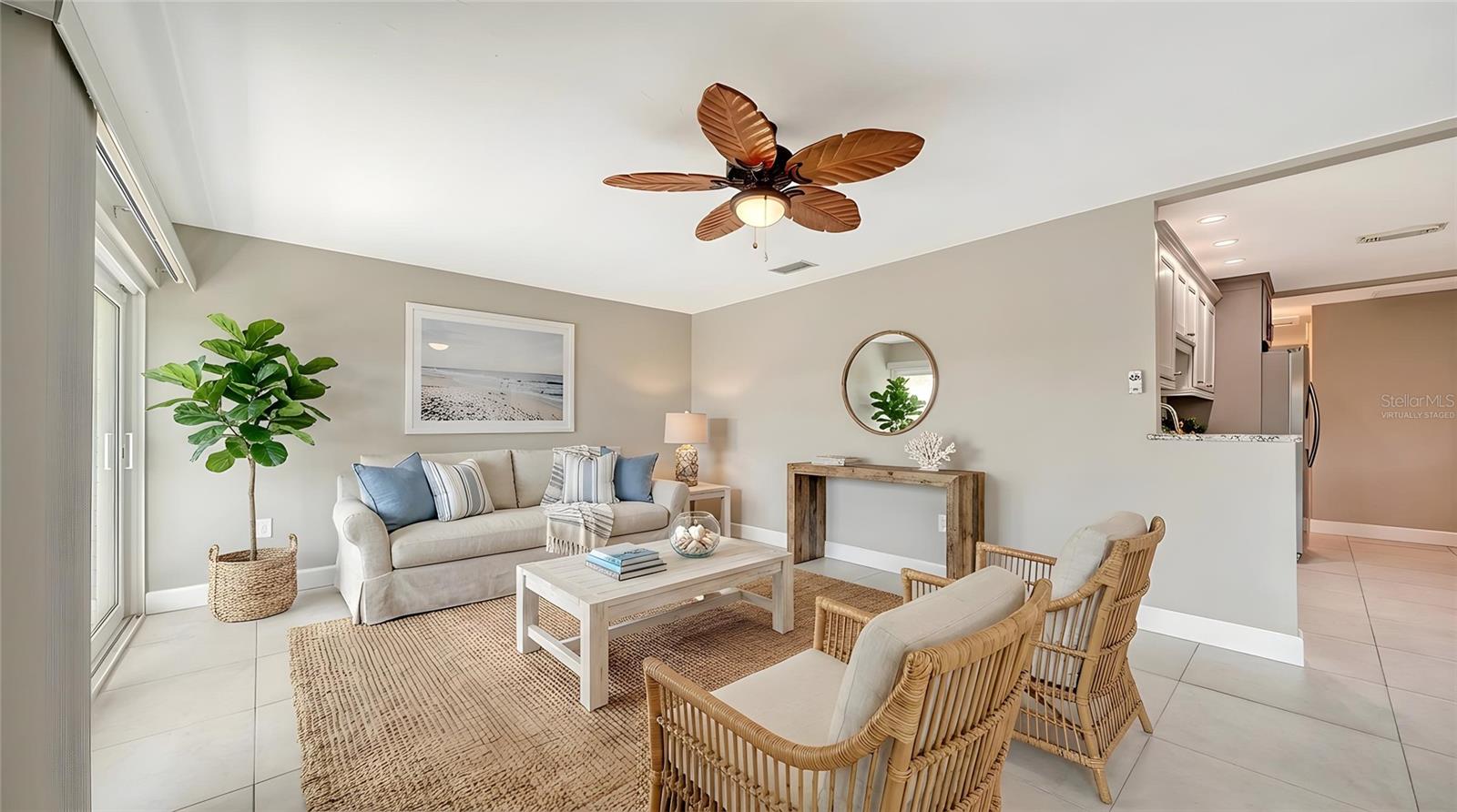 WHISPERING SANDS SEC 5 - Residential