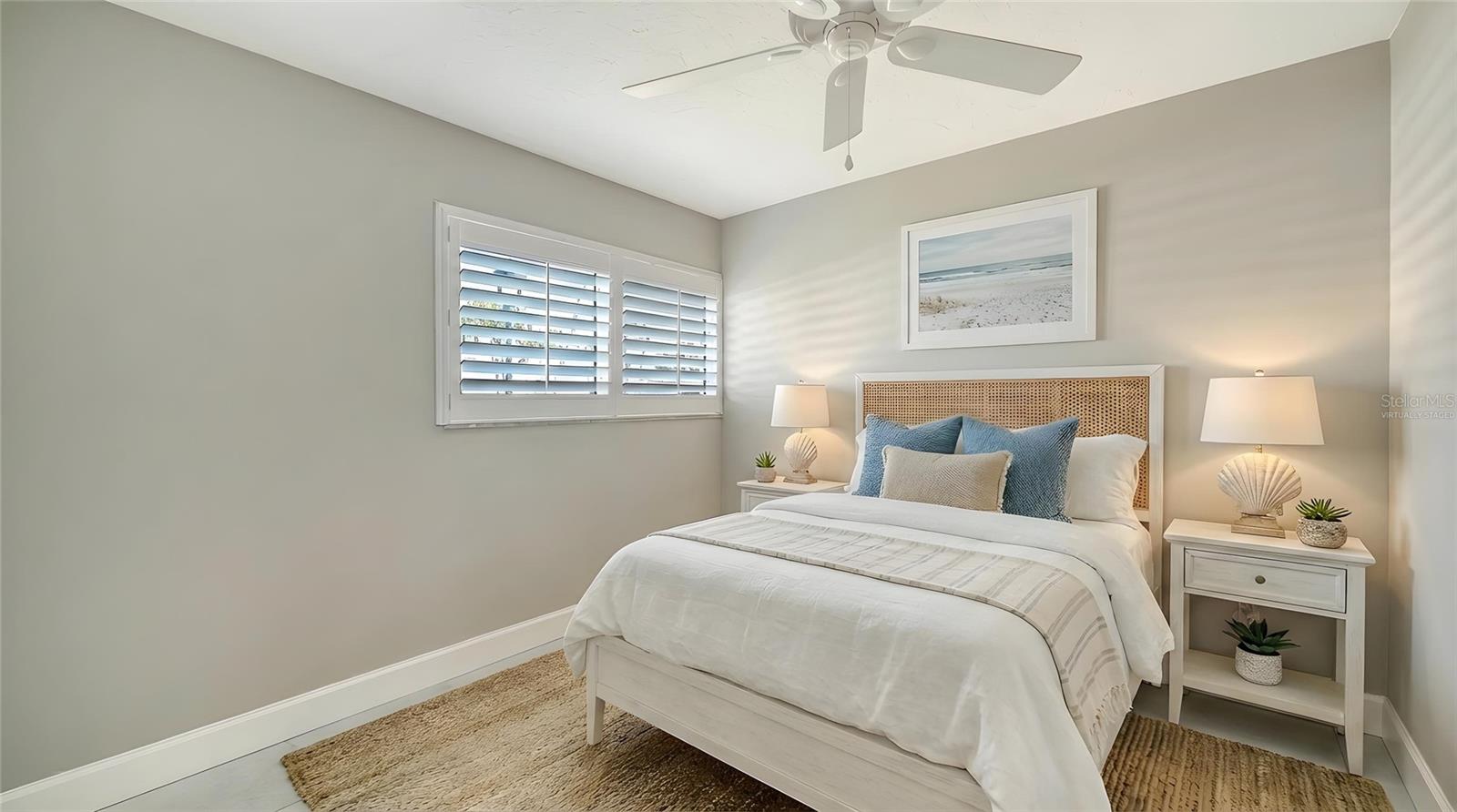 WHISPERING SANDS SEC 5 - Residential