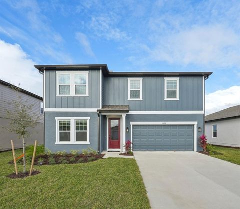 A home in DELTONA