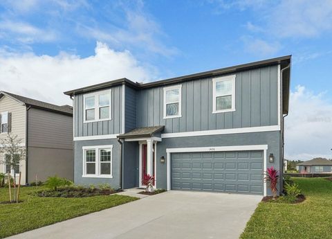 A home in DELTONA