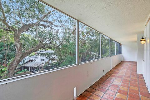 A home in WINTER PARK