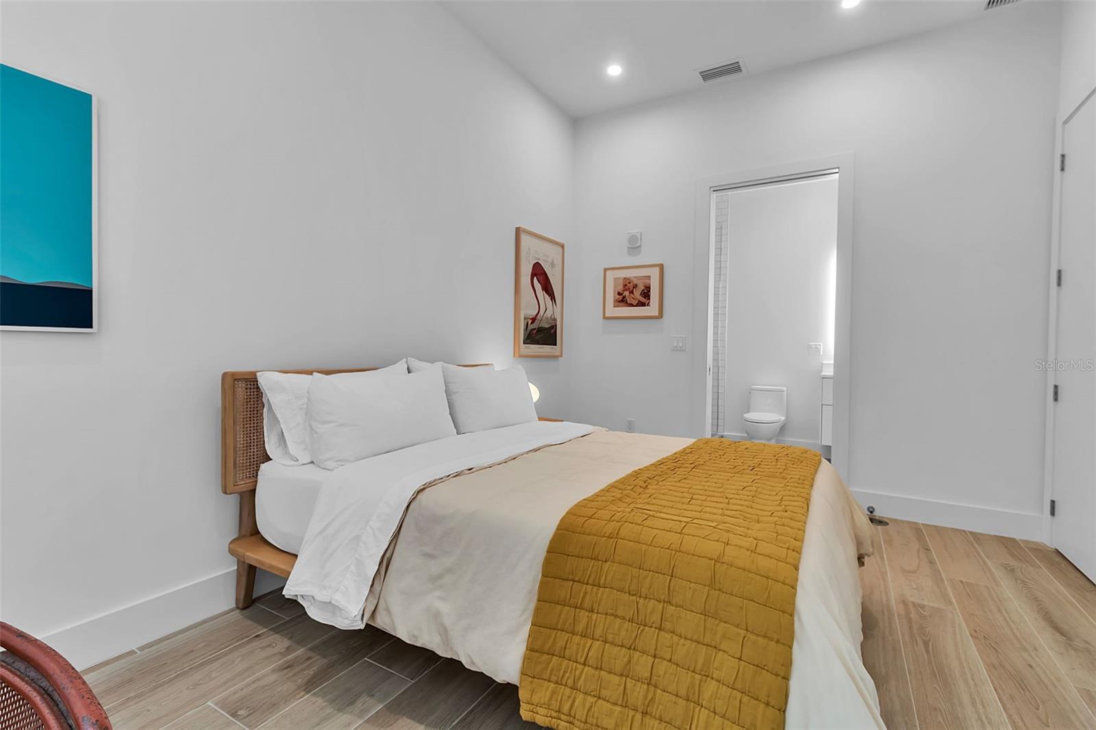 THE DEMARCAY - Residential