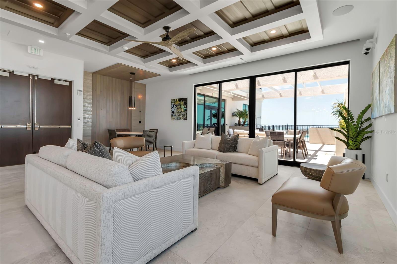 THE DEMARCAY - Residential
