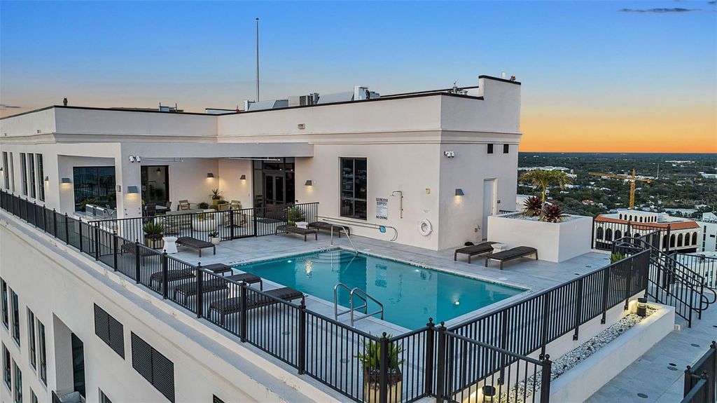 Photo of 33 S Palm Avenue #701, Sarasota, FL 34236 (MLS # A4692948)