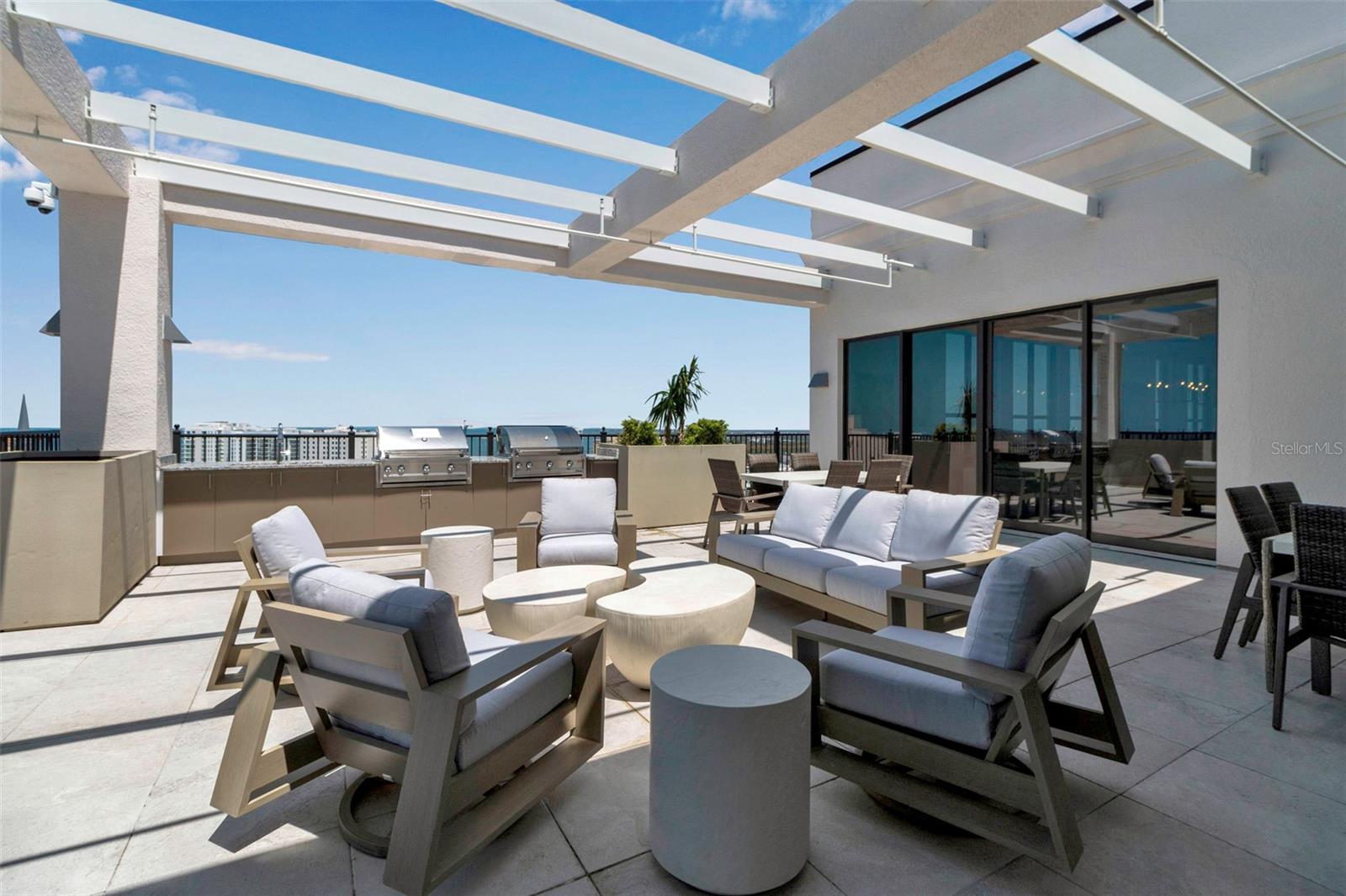 THE DEMARCAY - Residential