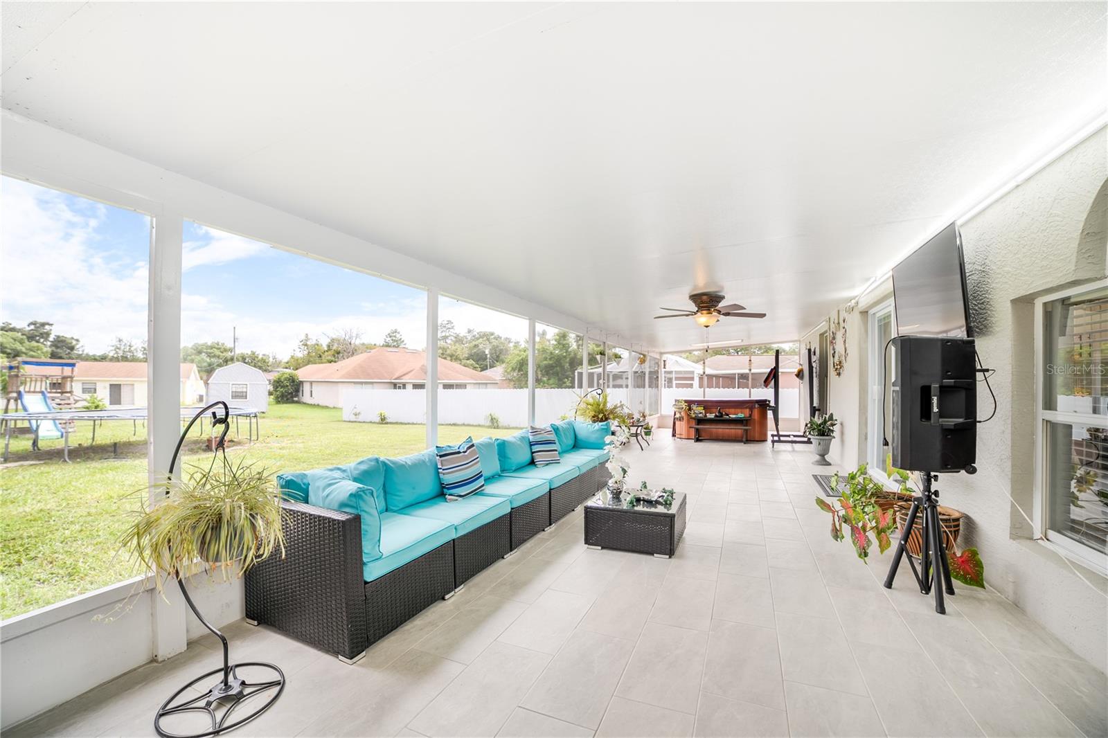 SPRING HILL - Residential