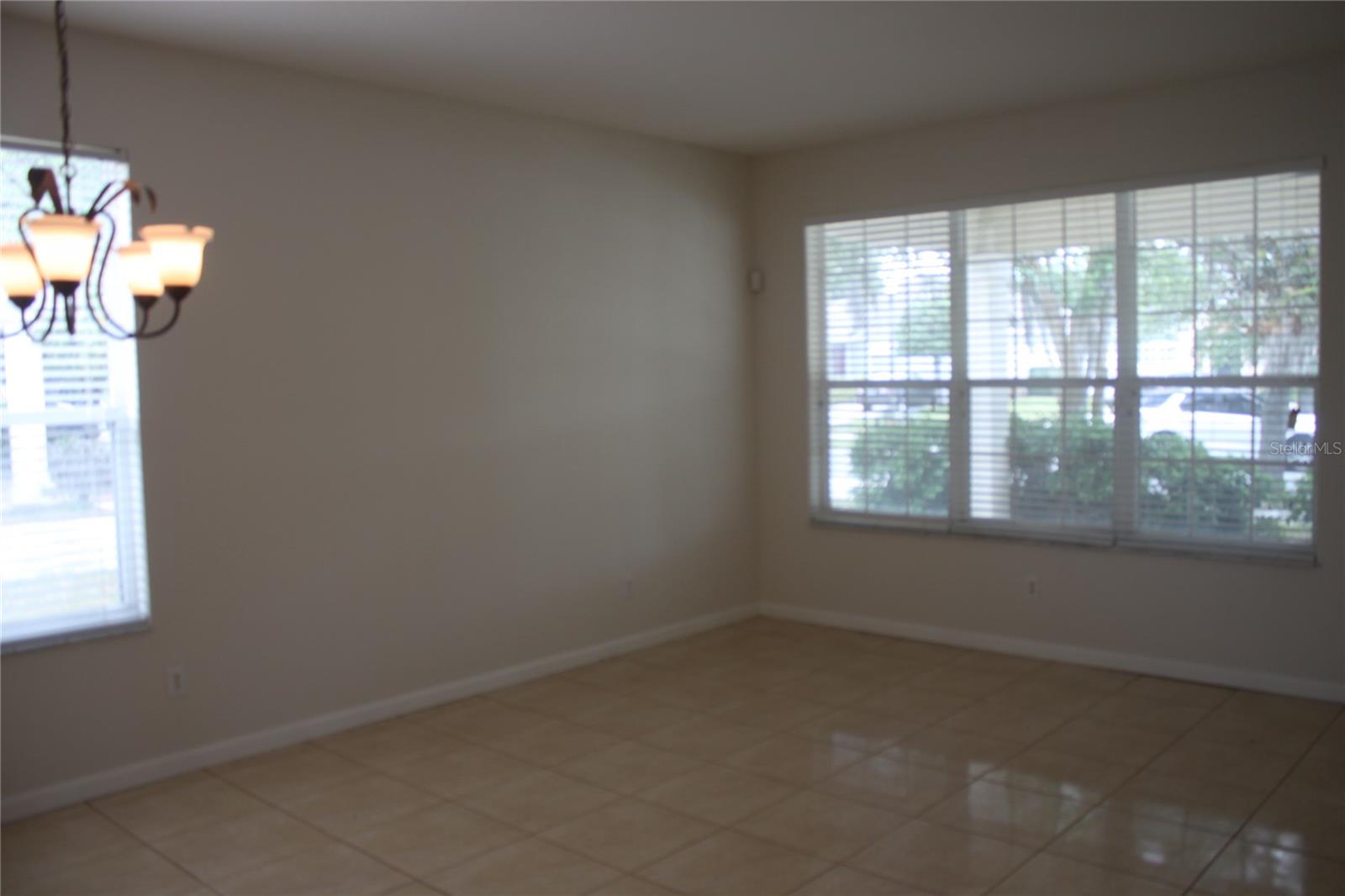 OAK HAMMOCK PRESERVE UNIT 3 - Residential Lease