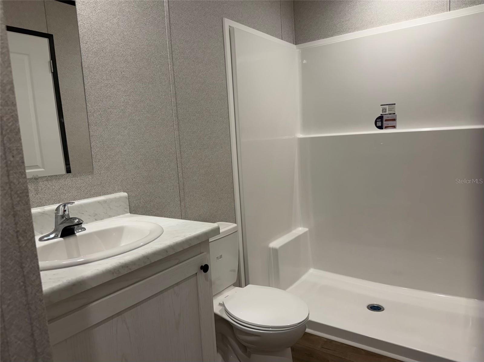 UNIVERSITY ESTATES - Residential