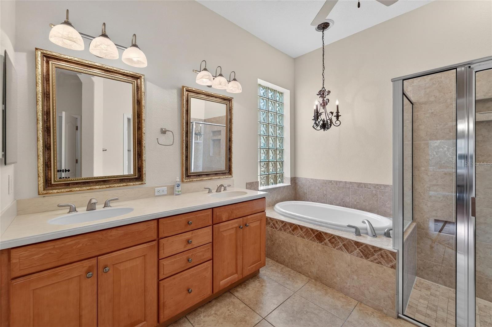 SUN CITY CENTER UNIT 266 - Residential