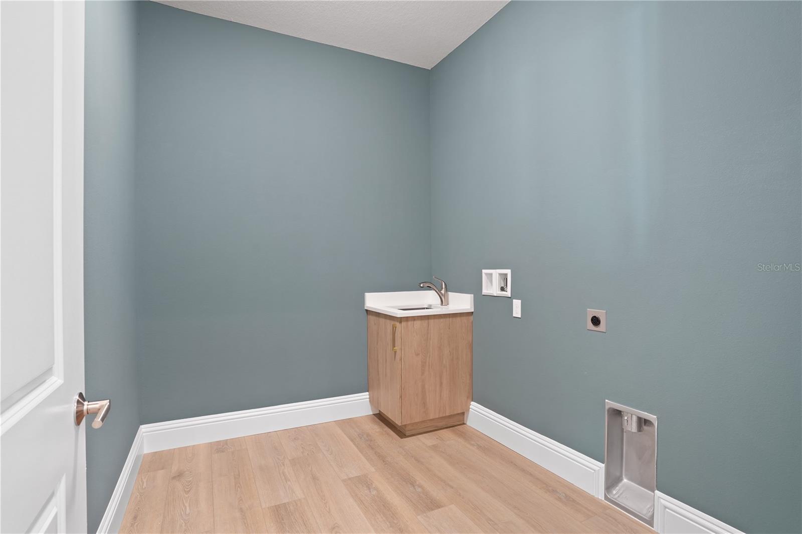 SANCTUARY GOLF ESTATES - Residential