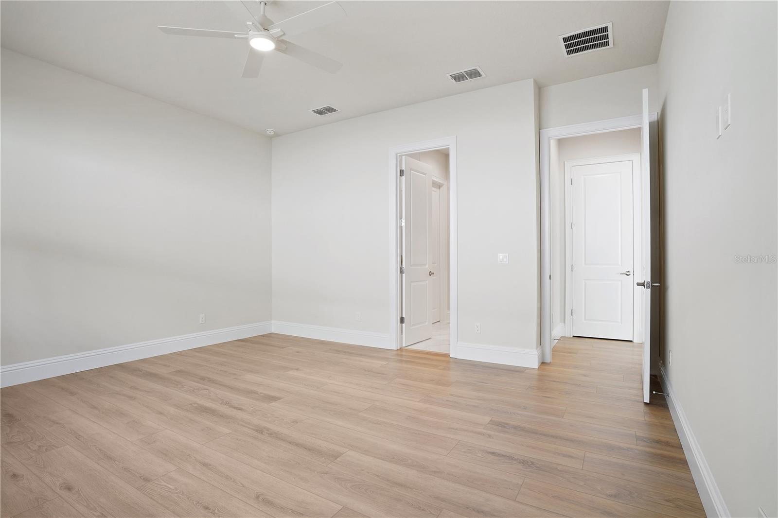 SANCTUARY GOLF ESTATES - Residential