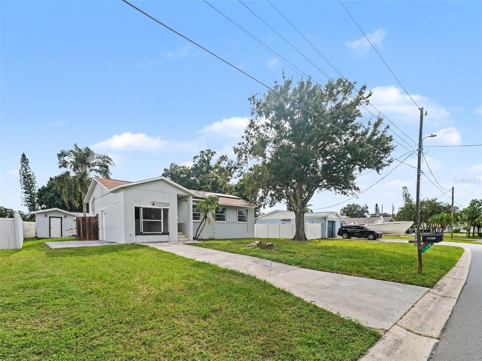 520 FAIRHOPE DRIVE