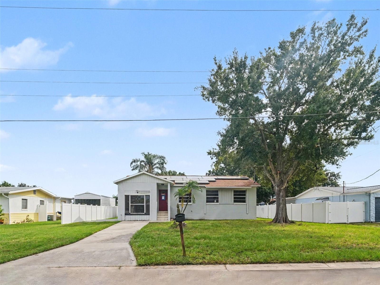 520 FAIRHOPE DRIVE