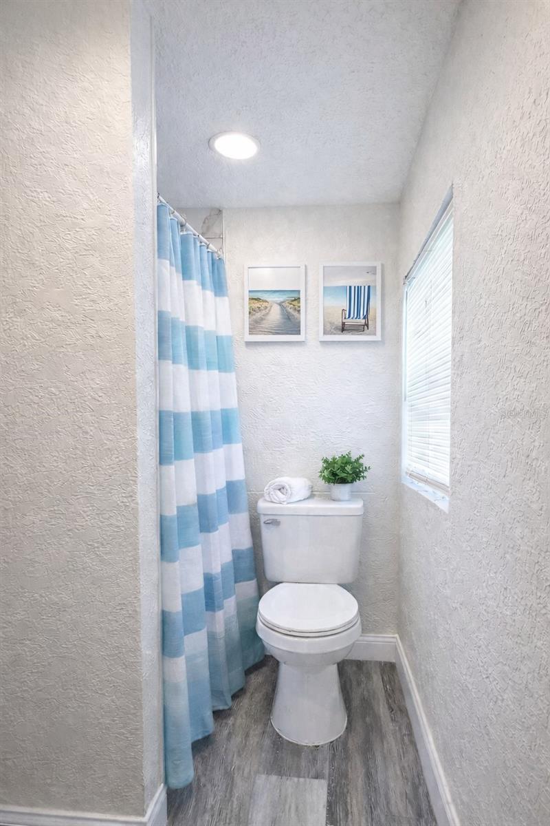 ROYAL GARDEN HOMES SEC 02 - Residential