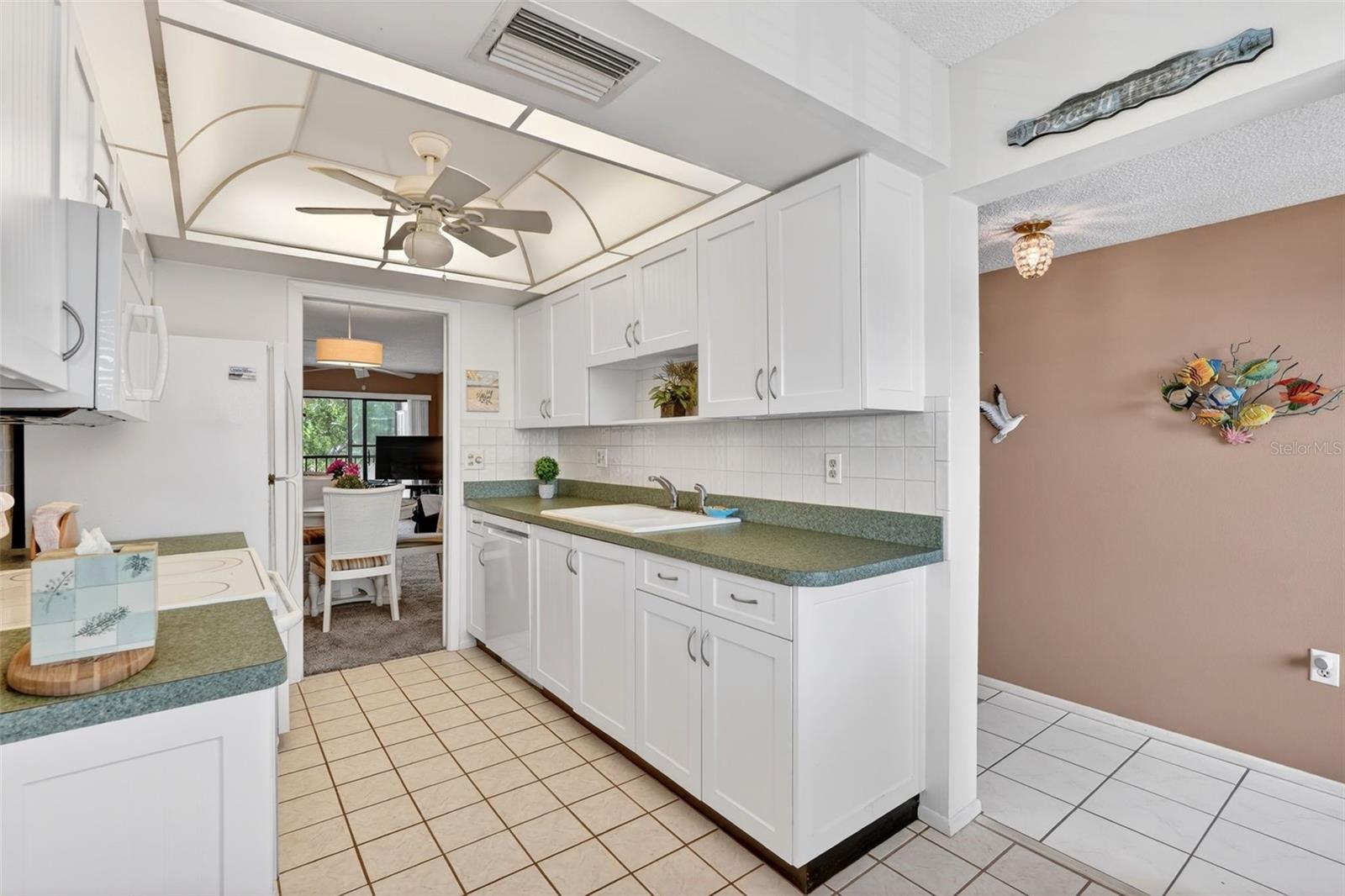 WOODPARK AT DESOTO SQUARE PH II - Residential