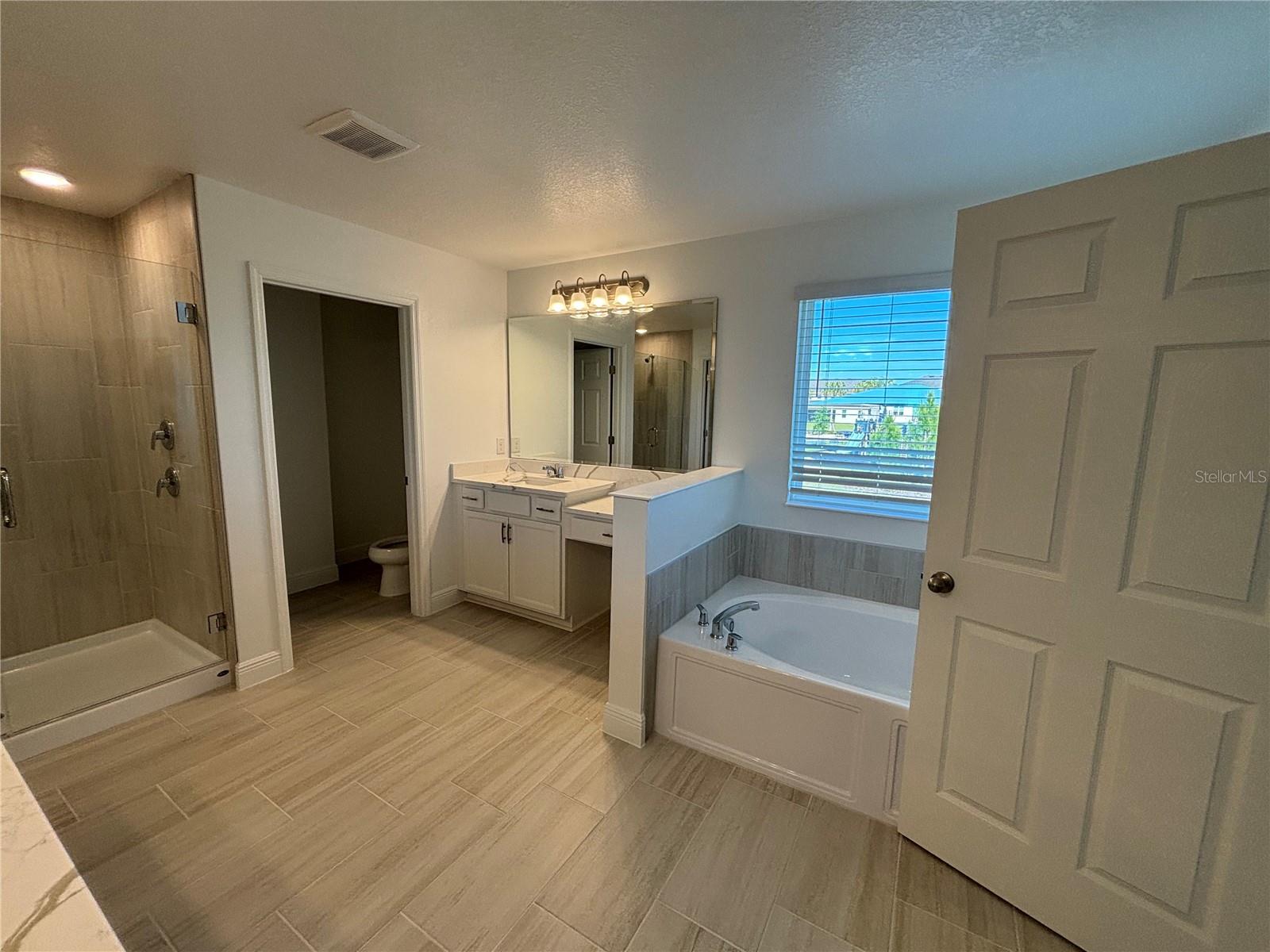 TRINITY LAKES PH 3 - Residential