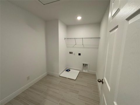 Tiny photo for 6982 Rolling Gardens Loop, Groveland, FL 34736 (MLS # O6402424)