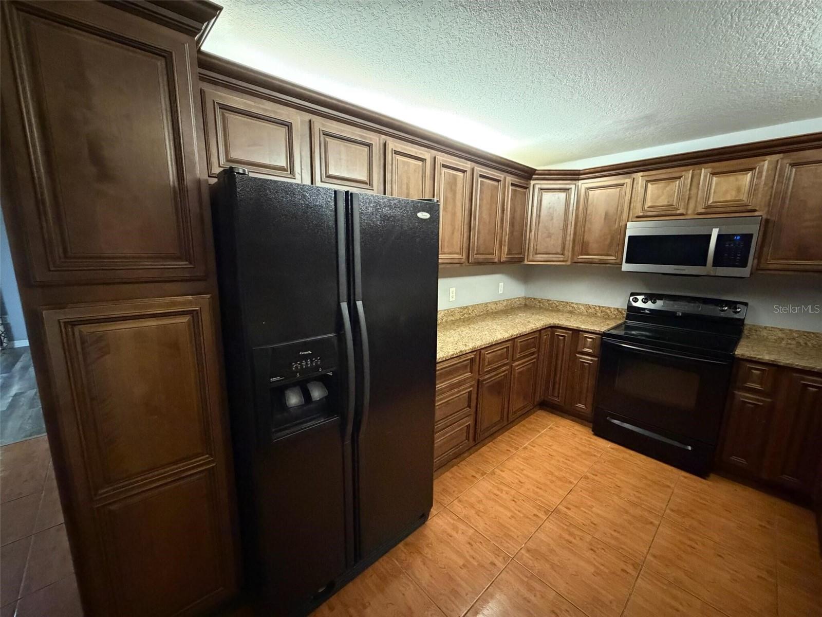 BRIARWOOD - Residential