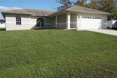 A home in LAKELAND