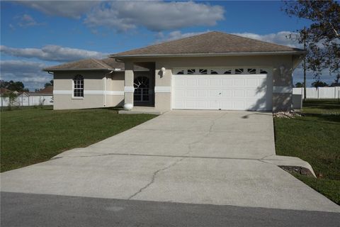 A home in LAKELAND