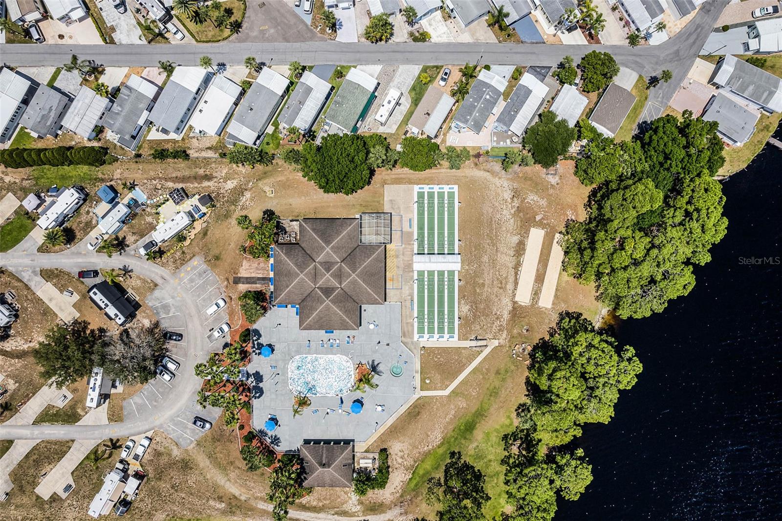 OUTDOOR RESORTS AT ORLANDO - Residential