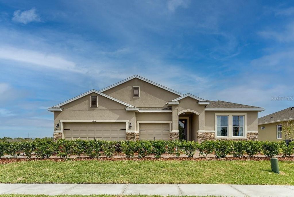 Photo of 2855 Elio Hammock Drive, Saint Cloud, FL 34773 (MLS # O6366229)