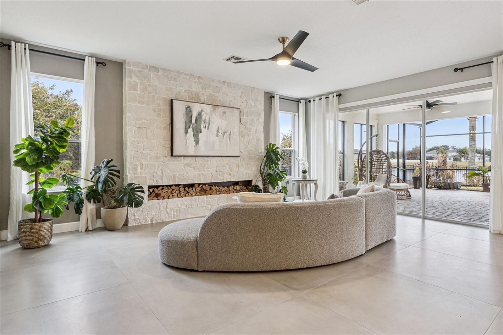 LAKE SAWYER SOUTH PH 01 - Residential