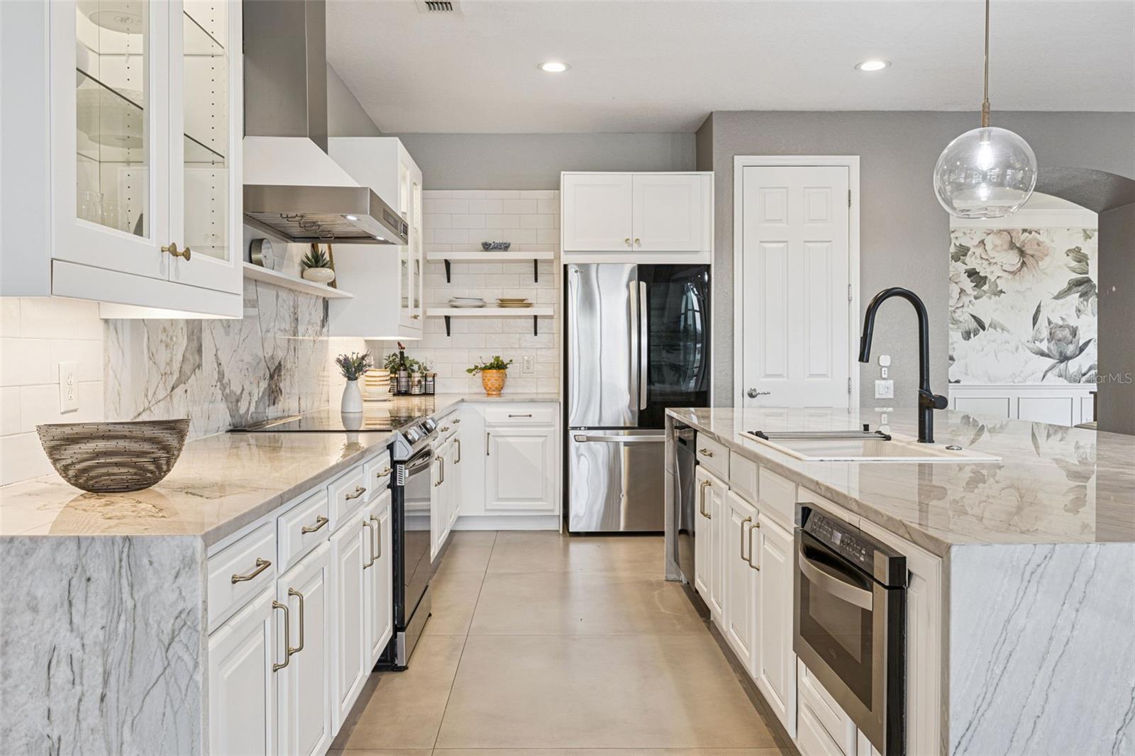 LAKE SAWYER SOUTH PH 01 - Residential