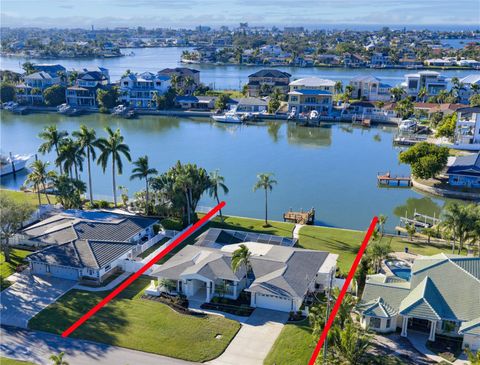 402 HARBOR VIEW LANE LARGO FL 33770