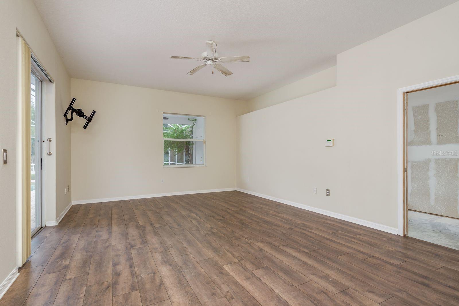 GREENHAVEN UNIT-FOUR - Residential