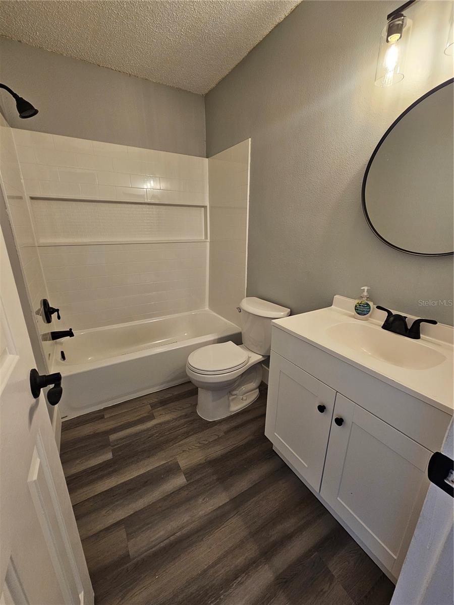 MINNEOLA RIDGECREST SUB - Residential Lease