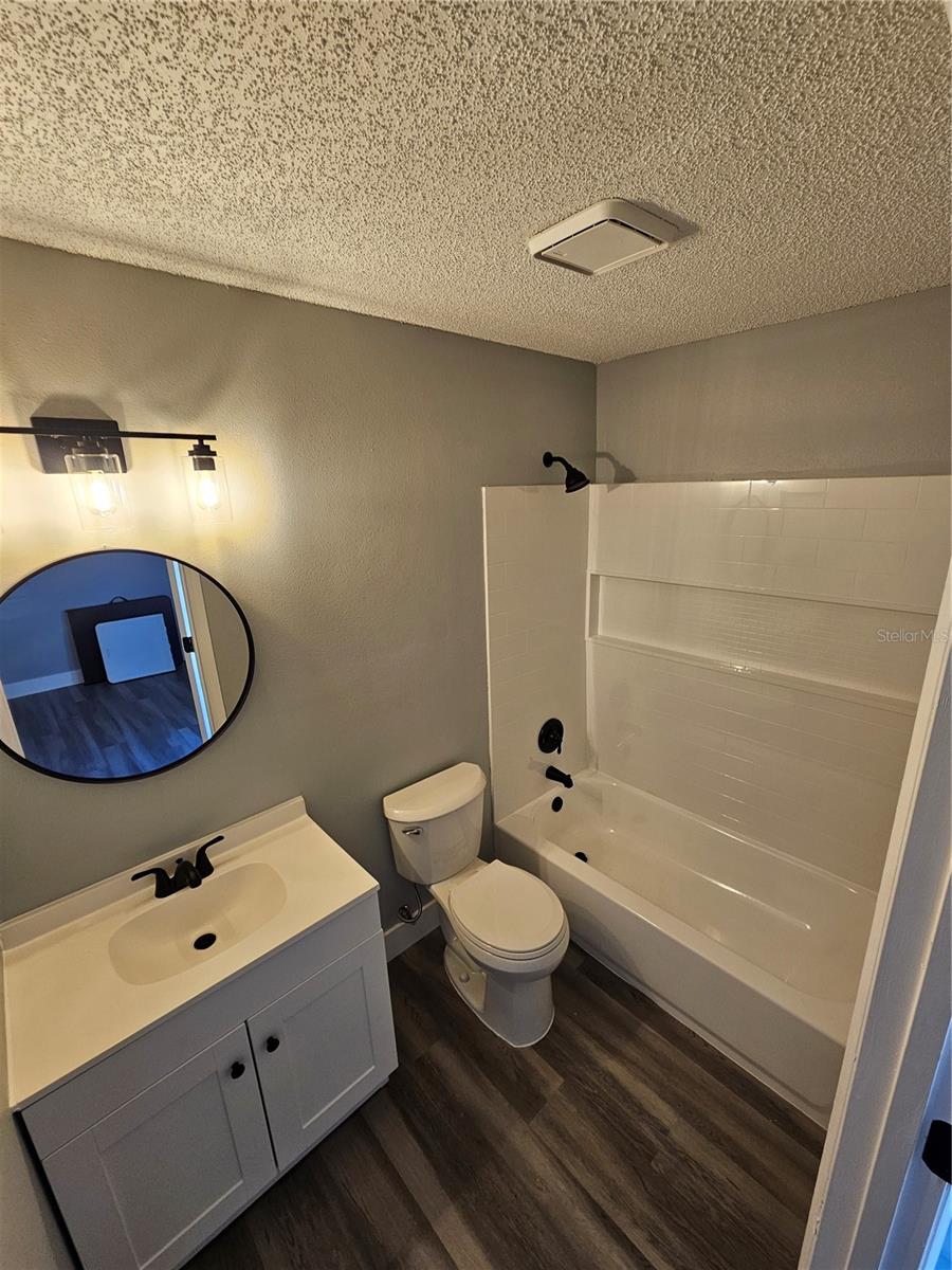 MINNEOLA RIDGECREST SUB - Residential Lease