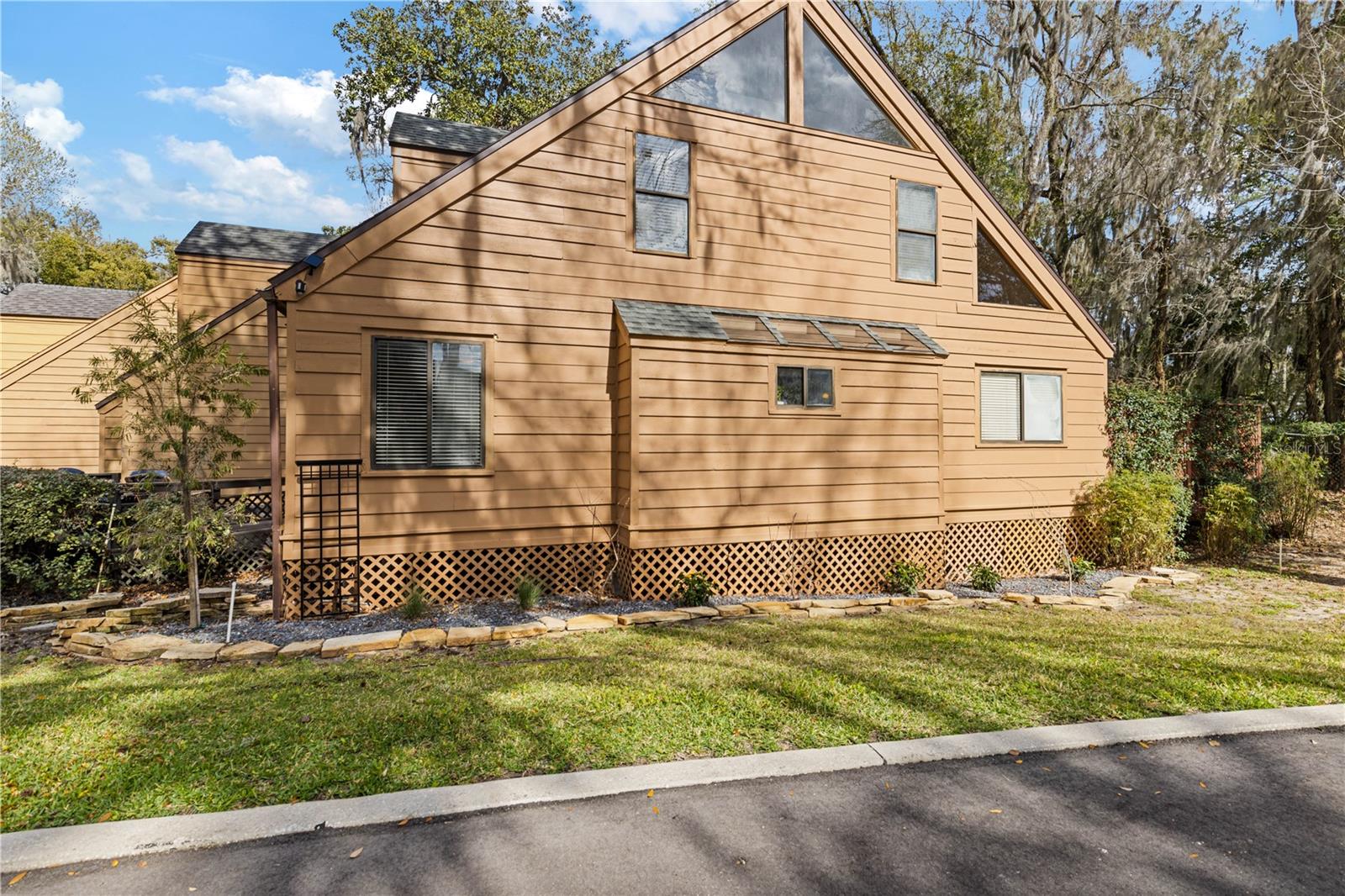 PARK PLACE UN 101 - Residential