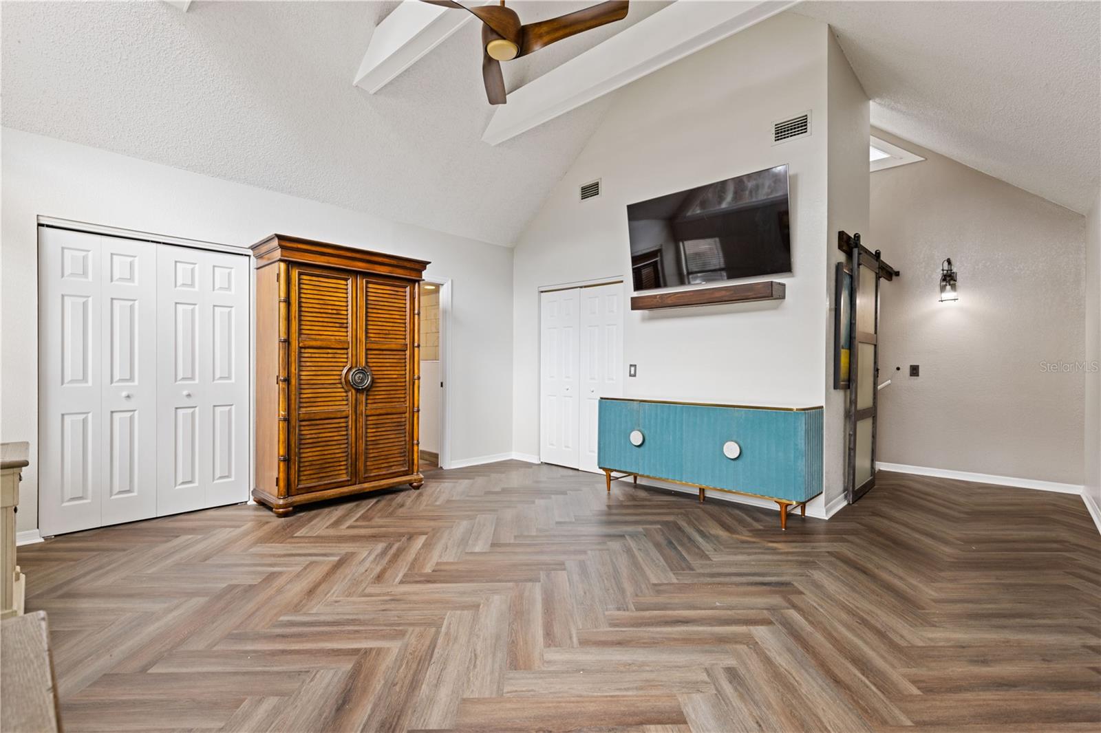 PARK PLACE UN 101 - Residential