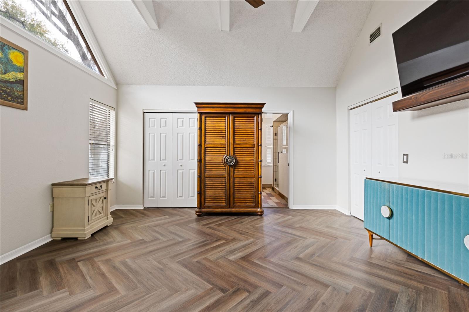 PARK PLACE UN 101 - Residential