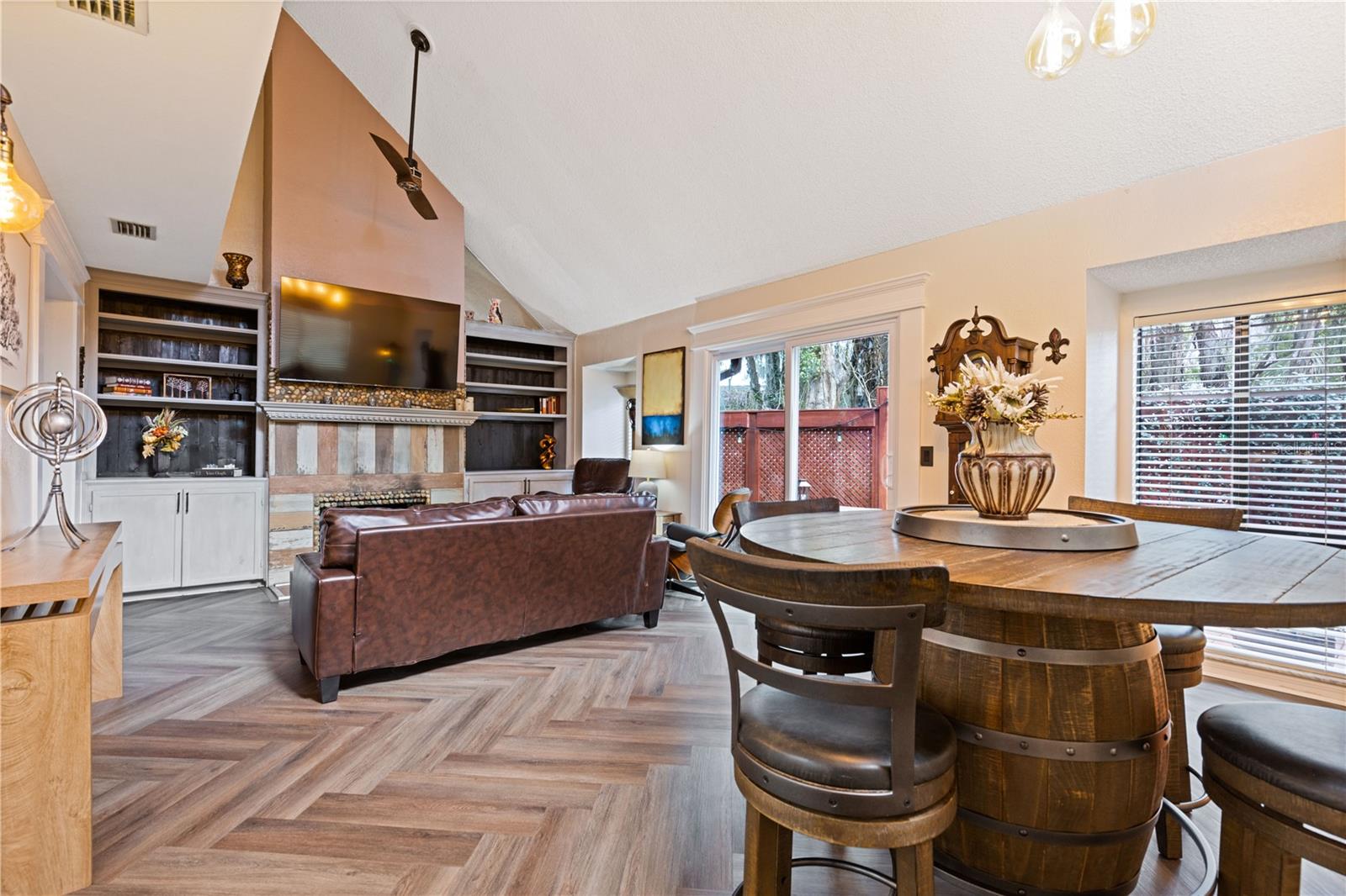 PARK PLACE UN 101 - Residential