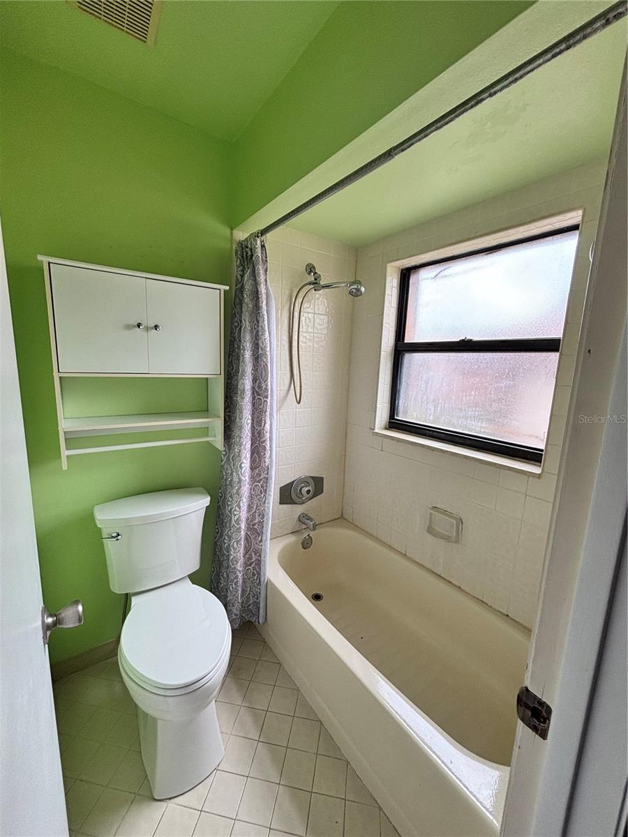 CLUB VILLAS AT WIMBLEDON PARK CONDO - Residential