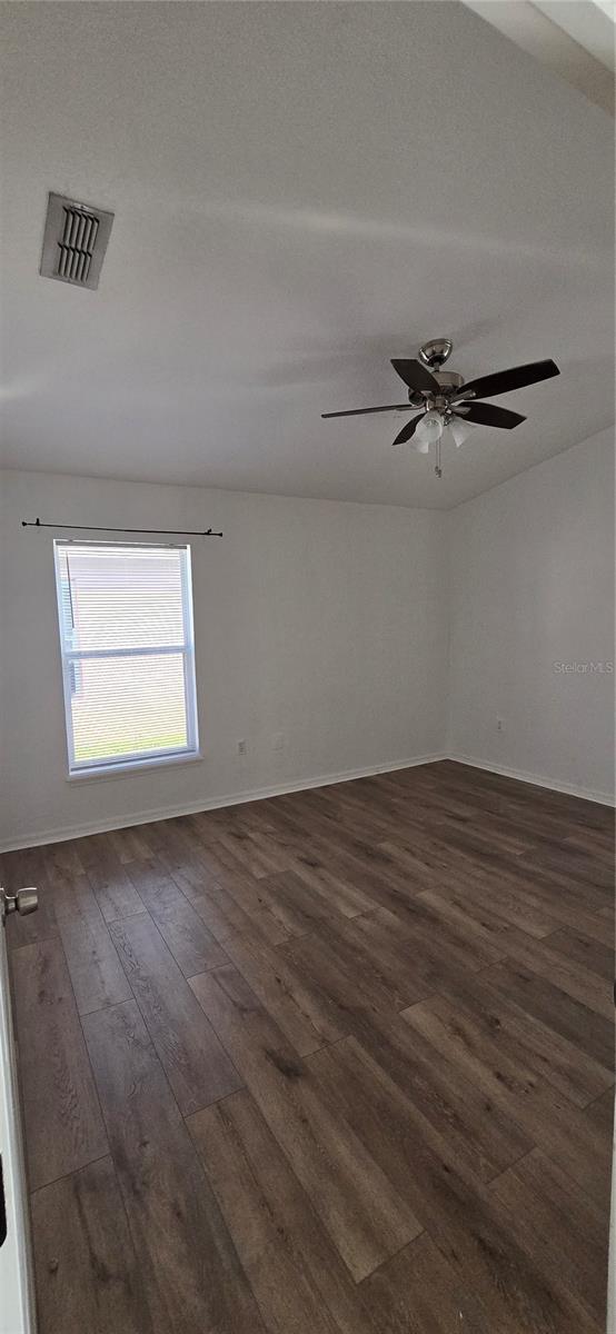 RESERVE AT TOWN CENTER - Residential Lease