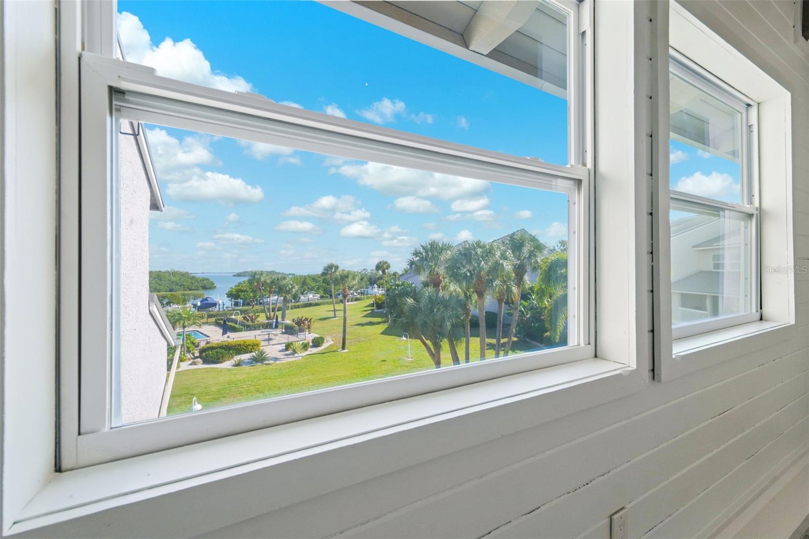 PIRATES COVE CLUB CONDO - Residential